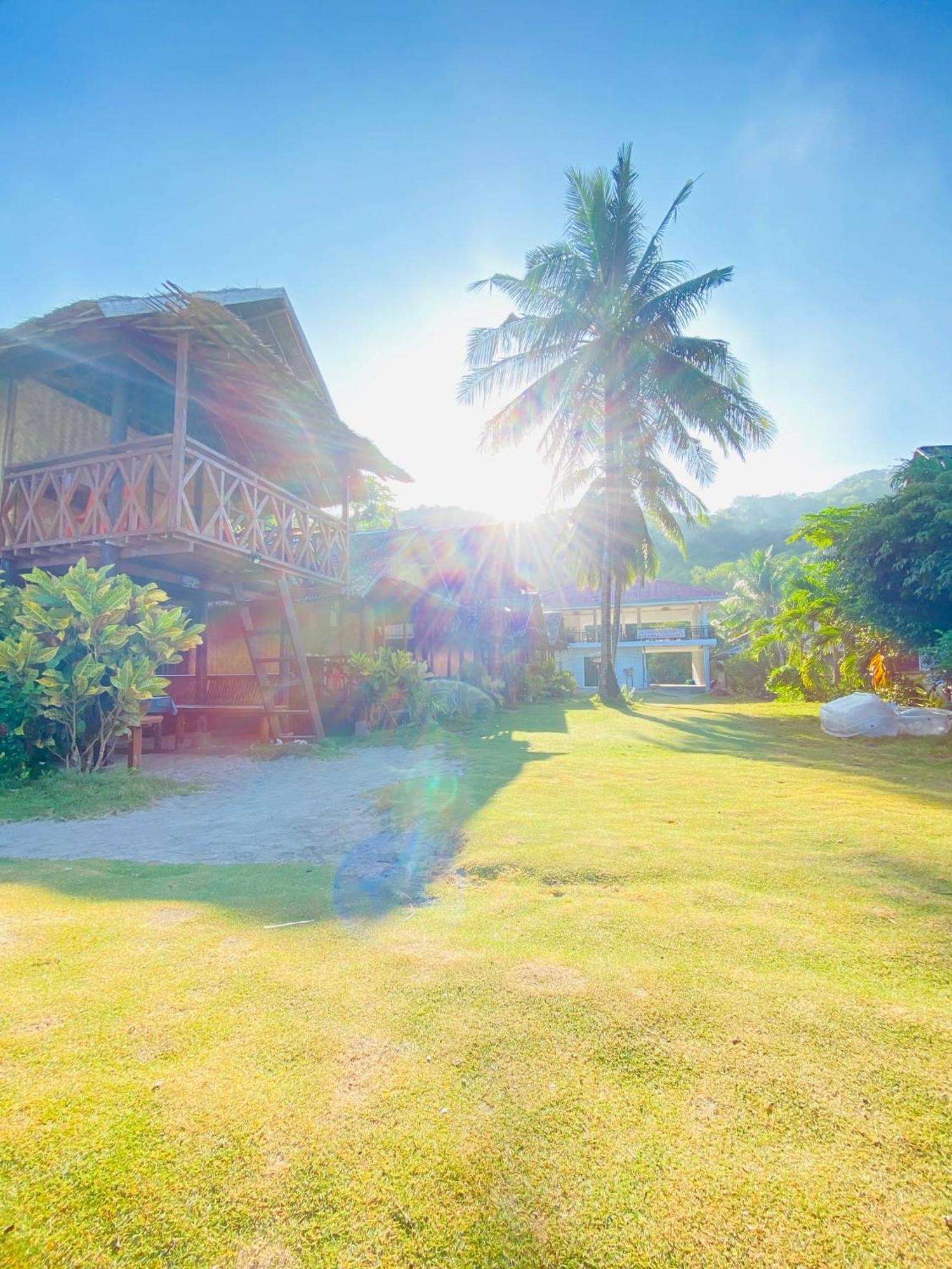 Ocam Ocam Casadyan Inn New Busuanga Екстер'єр фото